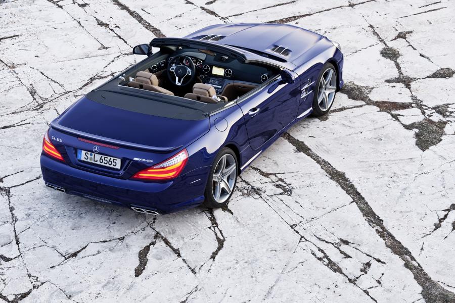 Mercedes-Benz SL65 AMG 2012 года  (фото 20 из 23)